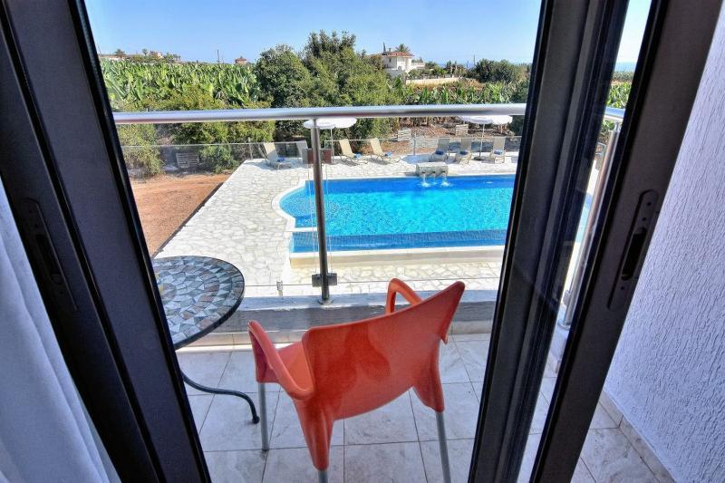 Oniros By Prestige Bookings Peyia Dış mekan fotoğraf